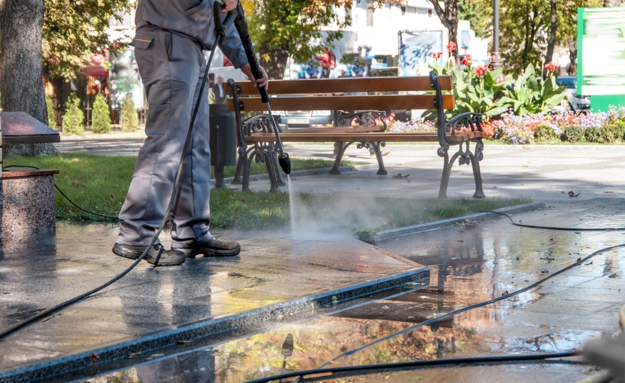 commercial industrial powerwashing